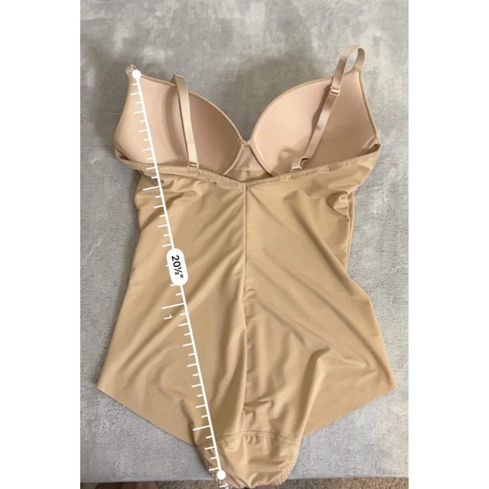 Women's Assets by Spanx Nude Beige Bodysuit L - Picture 9 of 10
